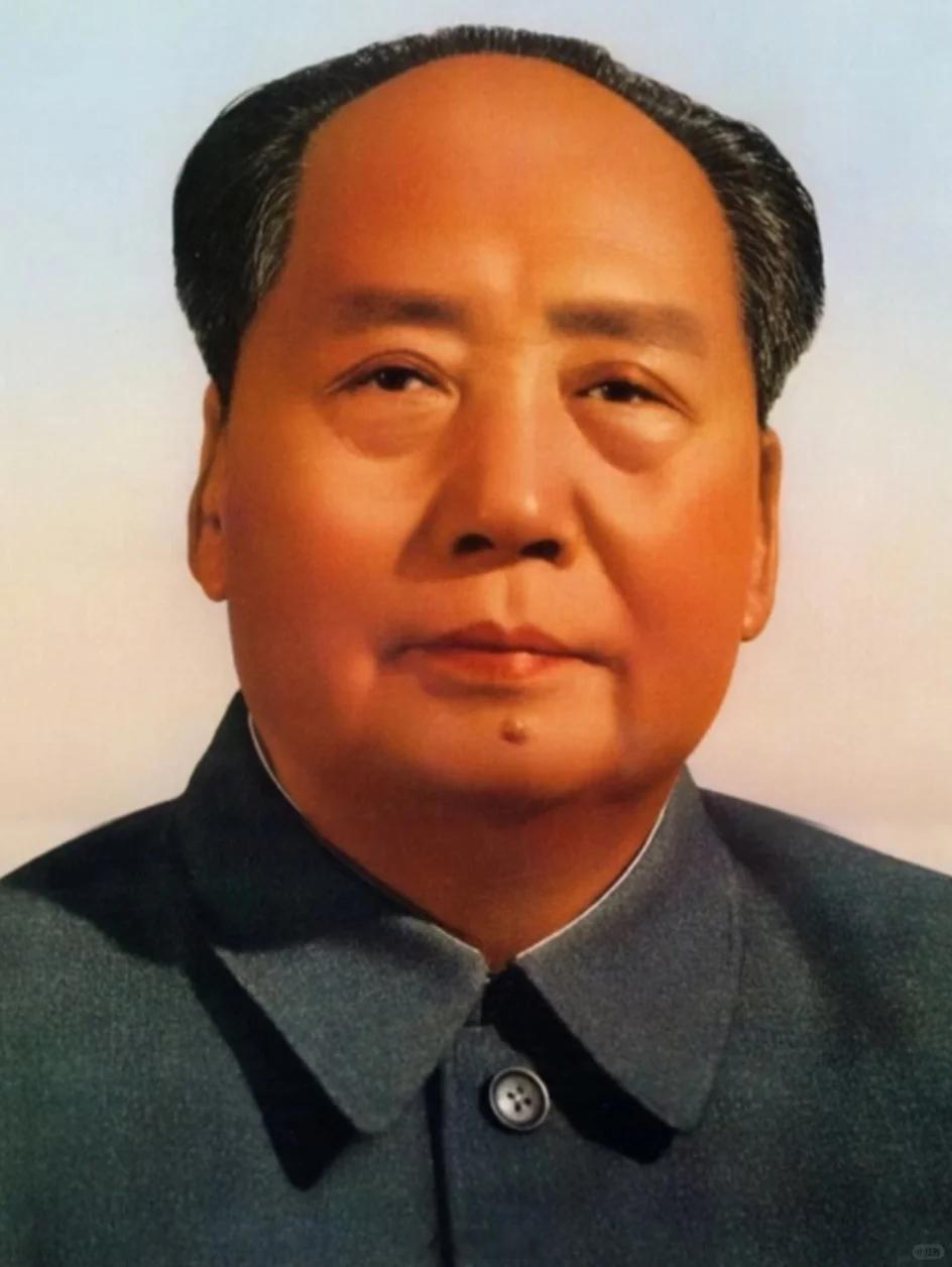 新年快乐 同志们，过节好！新的一年开始了，愿祖国繁荣昌盛！ 