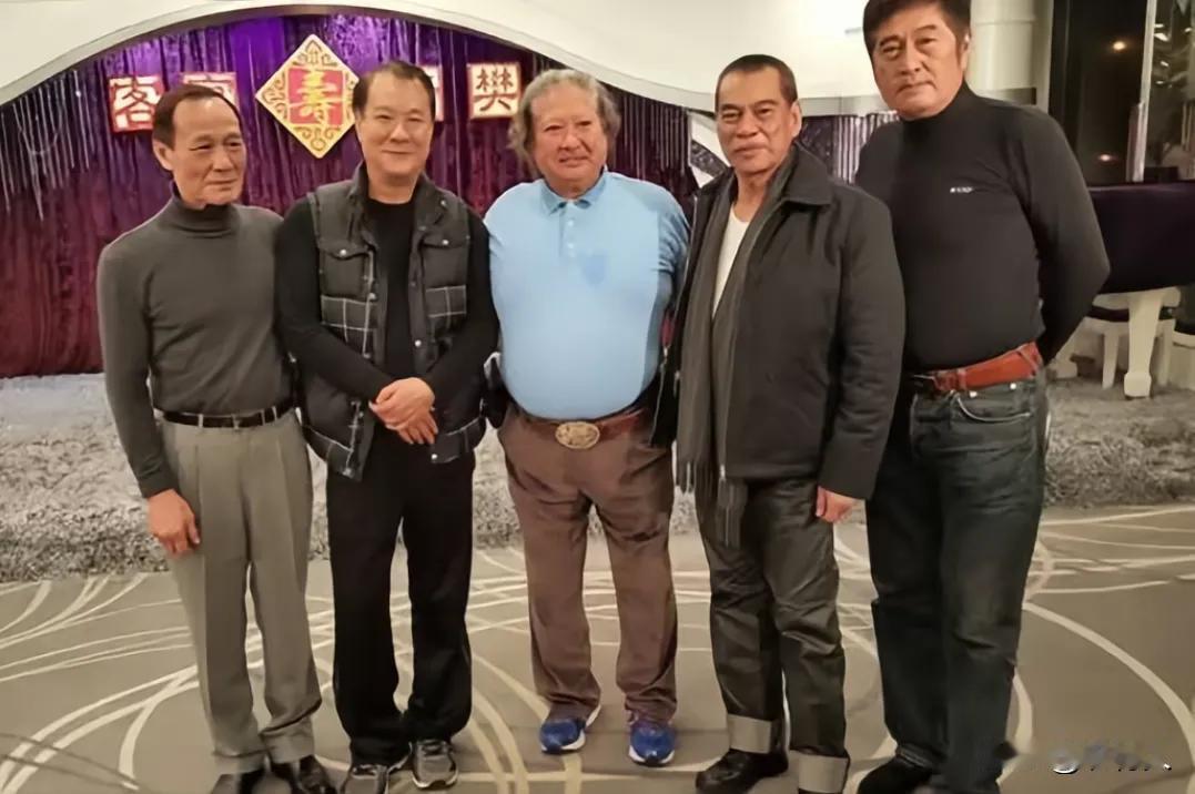 2020年，樊梅生香港老牌演员，也是樊少皇的父亲。樊梅生是香港老牌功夫影坛极具分