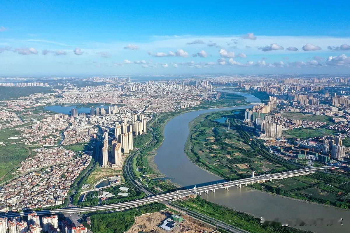 北峰丰州片区发展加码，教育先行，丰泽南安两地联手布局多所中小学，将助力北峰丰州片
