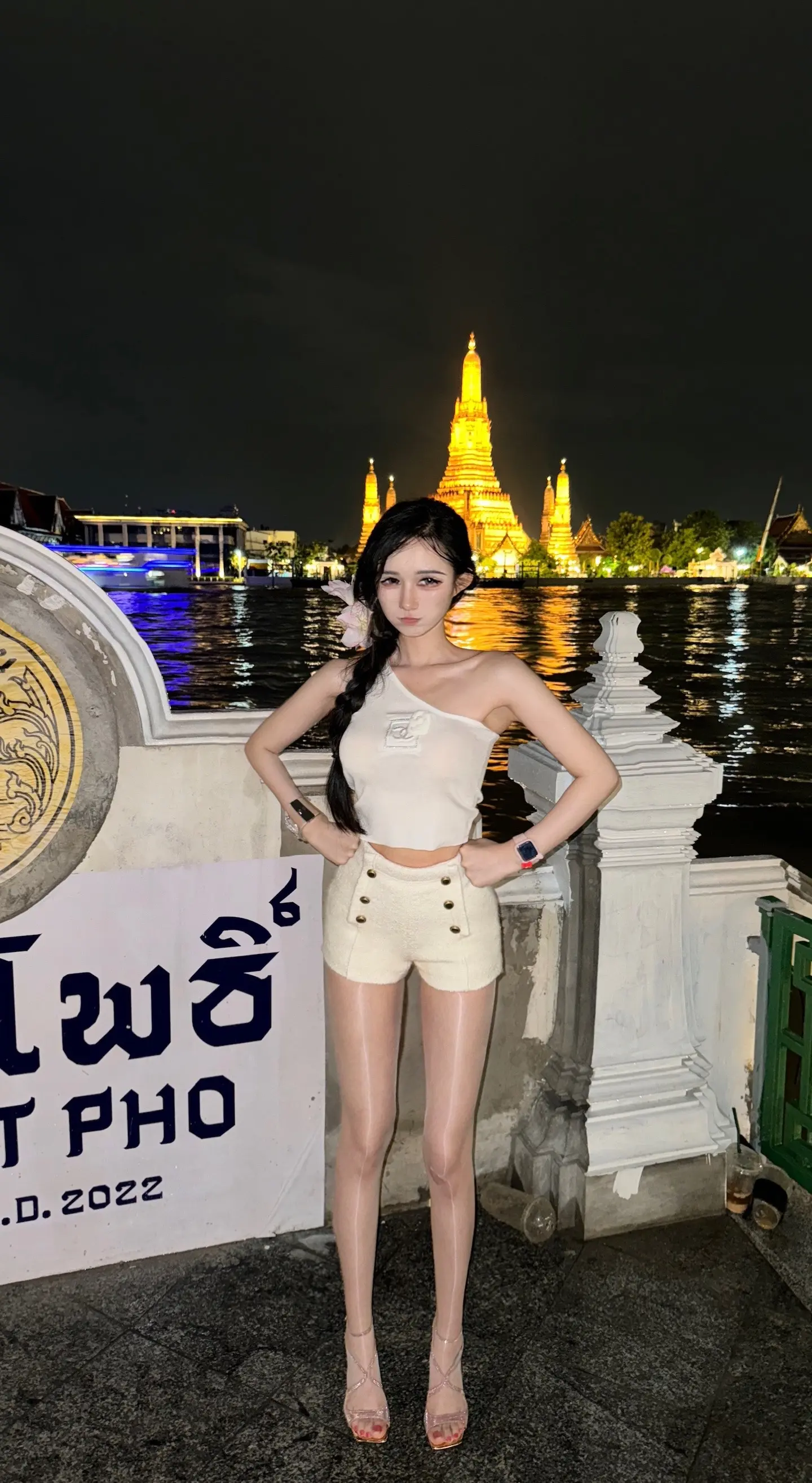 《阿联严选》