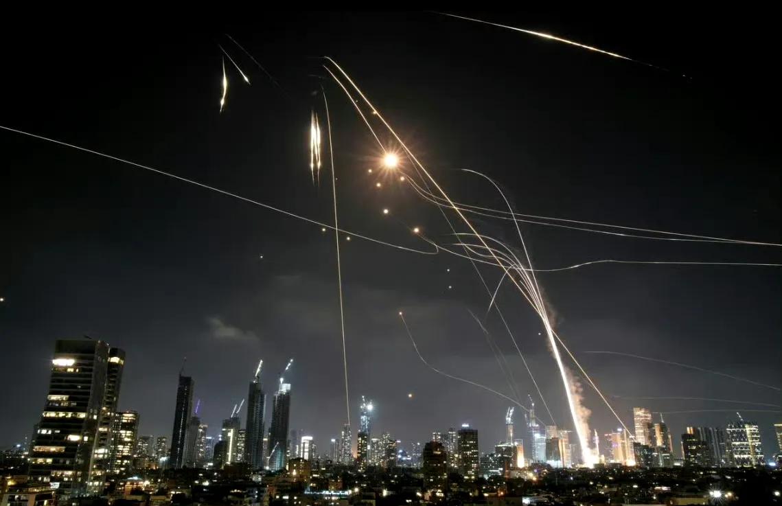 以色列还耗得起么？关键是，别说以色列，美国都快耗不起了！
 
以色列主要媒体《马