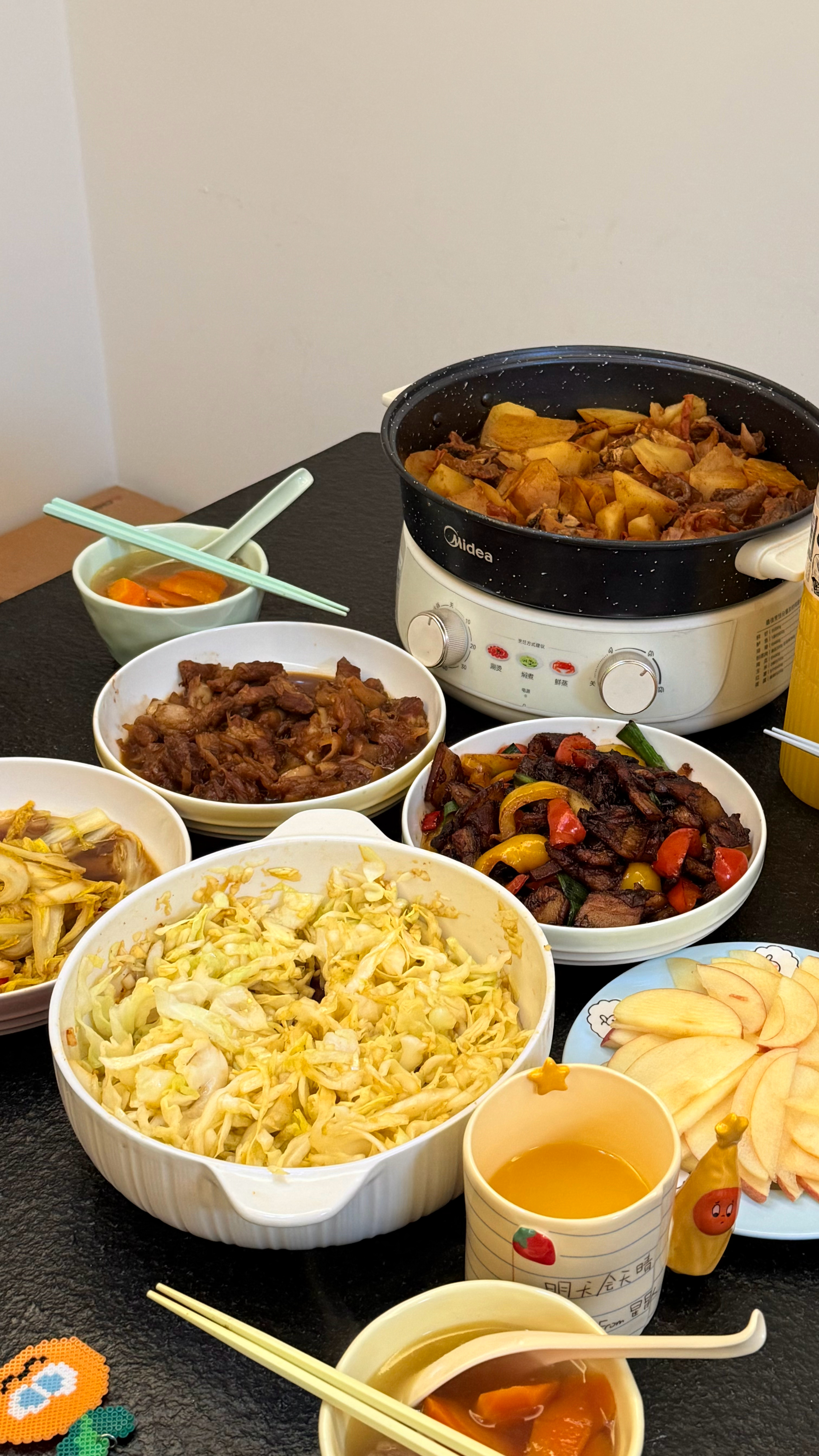 饭炒蛋今天吃什么 小年快乐૮⁔•⤙•⁔ა🥄 