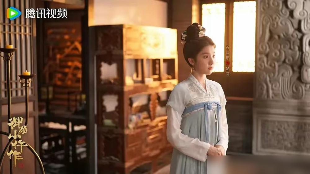 评分从8.3断崖摔到7.0，这种把逻辑按在地上摩擦的续集，真不冤。

放着职业选