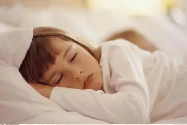 一直有个疑惑？
就是在我看来，睡眠从来不是时间长度的问题。不对，严格意义上说，睡