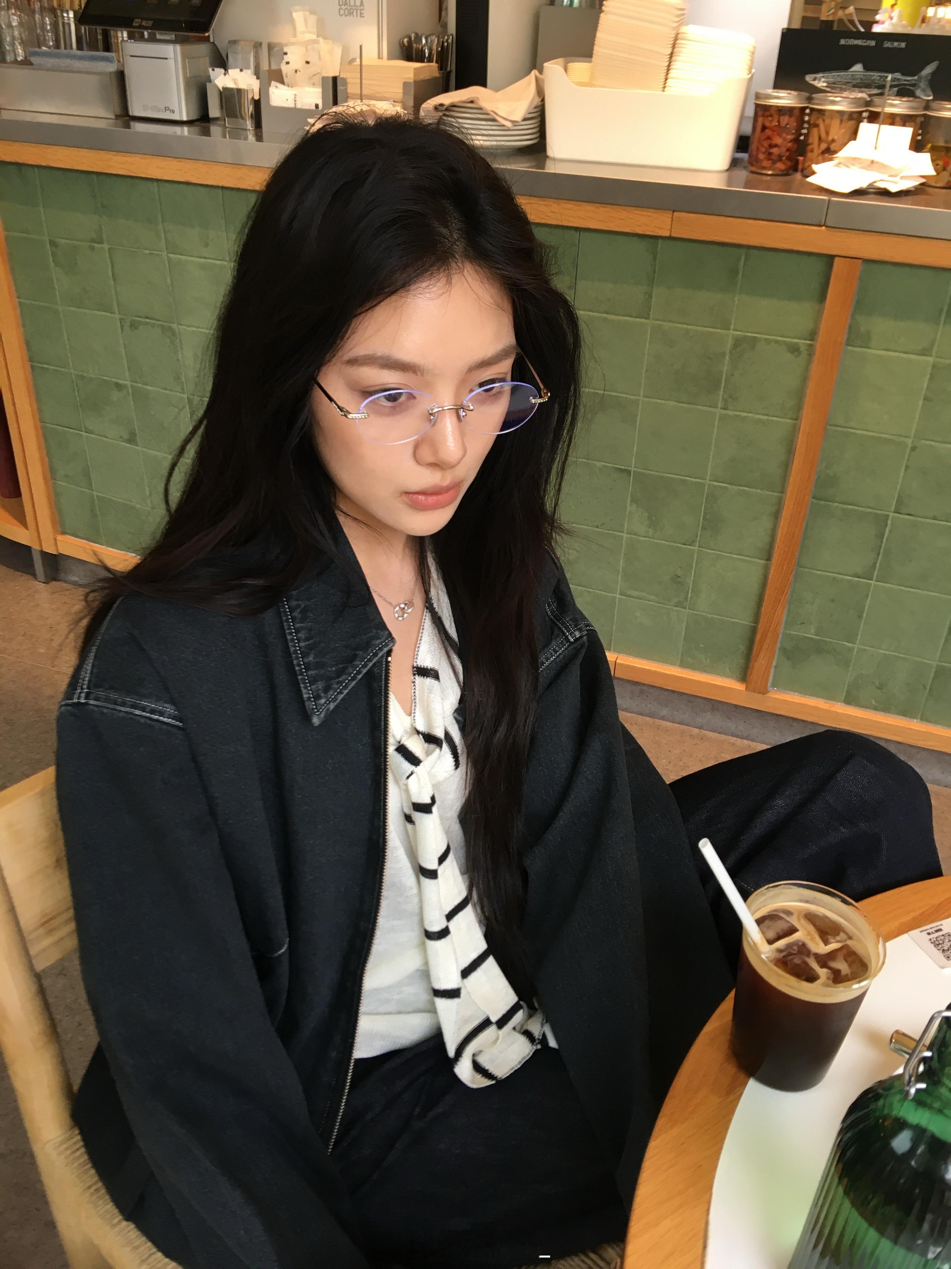 变脸就在一瞬间 