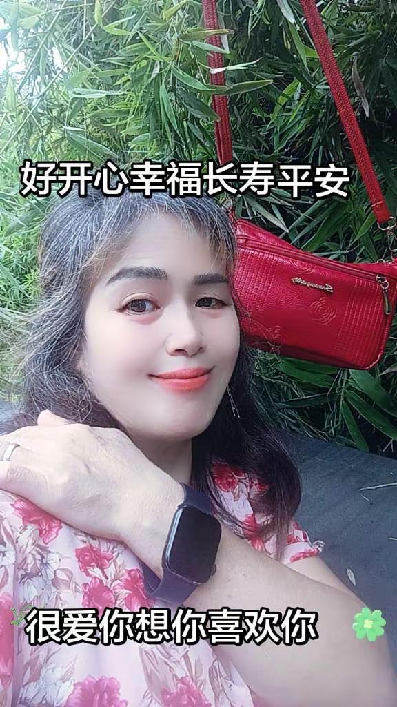 黑色智能手表