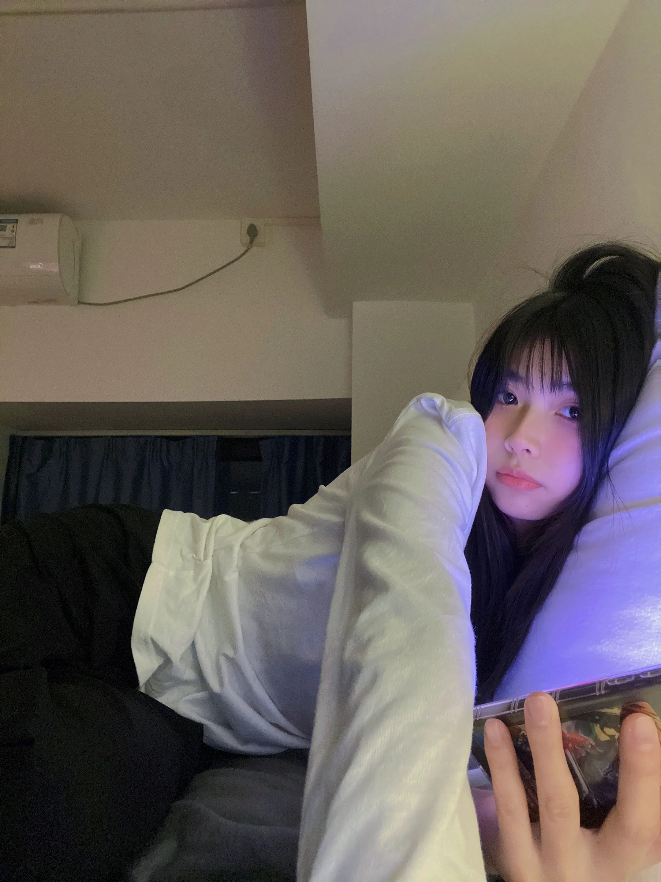 她说过了一个想听花言巧语的年纪