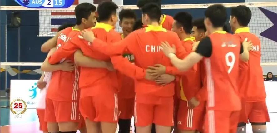  亚洲男排挑战者杯赛，中国男排在5-8名的比赛中，五局险胜澳大利亚男排。中国男排