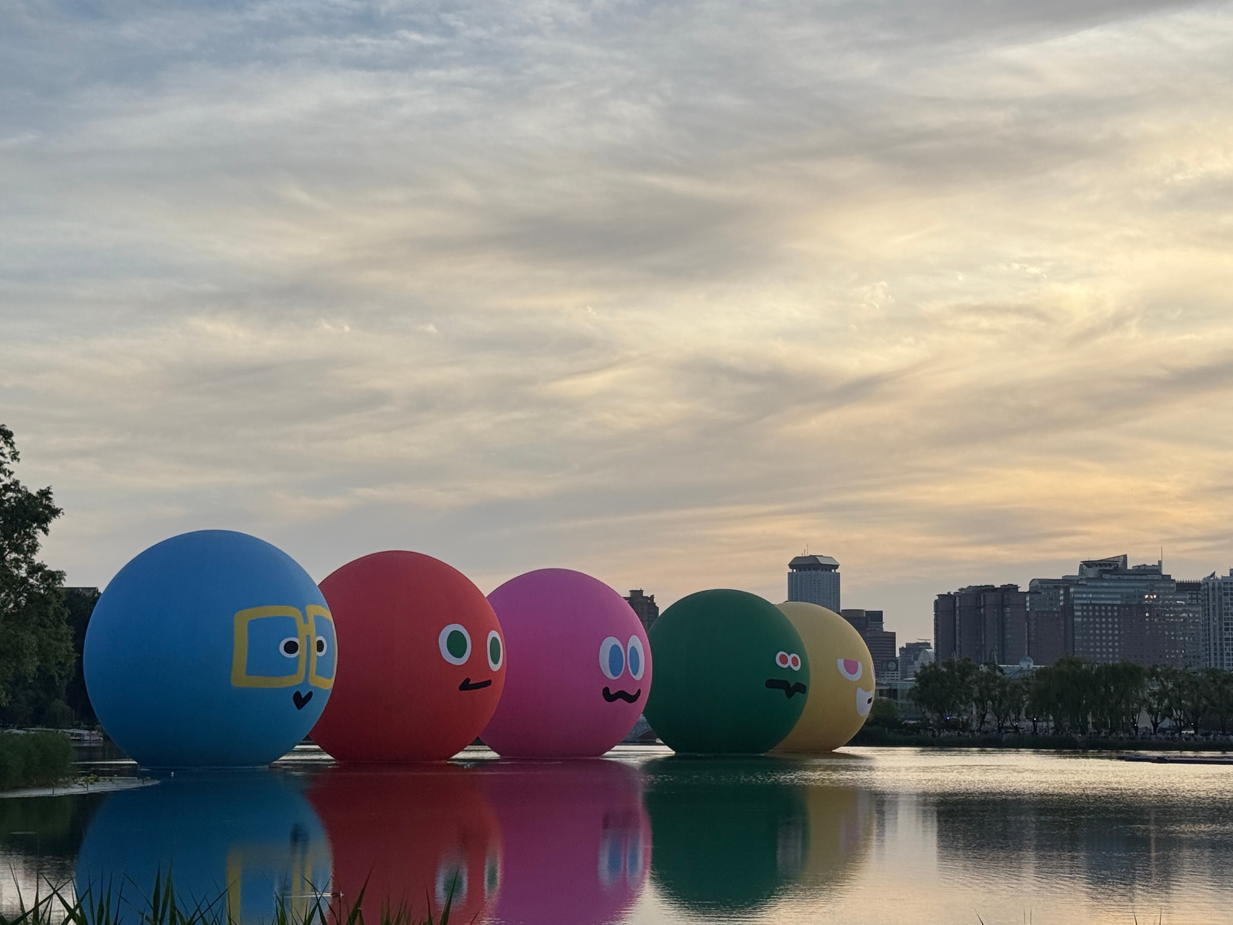 今年没去看成五月天鸟巢演唱会🥕就来朝阳公园浅浅打个卡吧！5525再见👋🏻卷