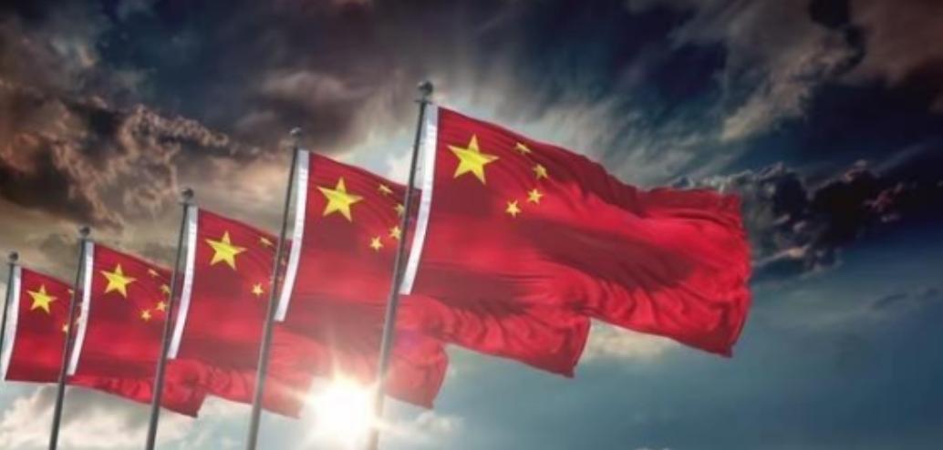 外媒狂言：“中国军力就是纸老虎！没实战经验一冲就垮，军工内鬼作祟，炮弹能不能响都