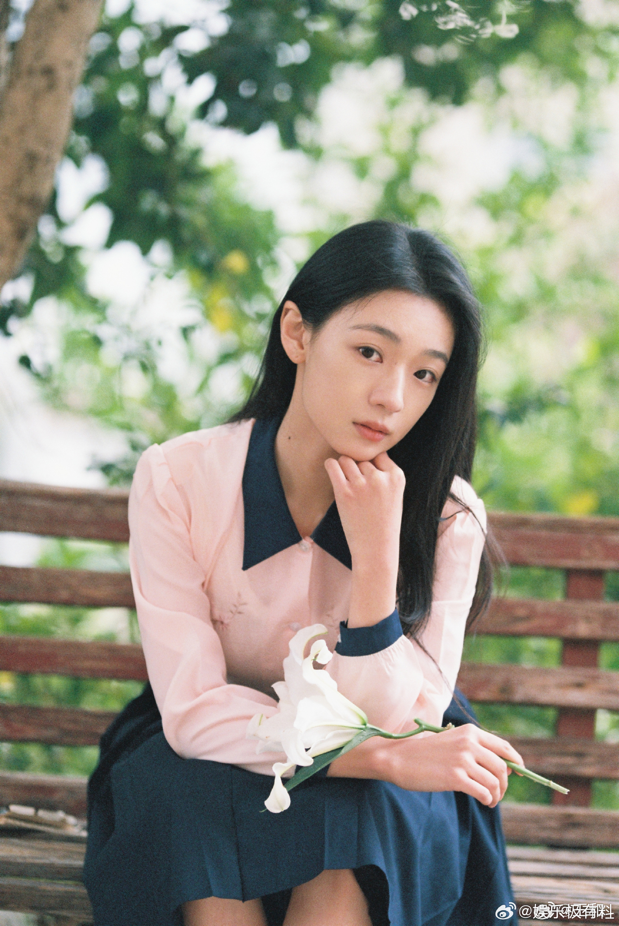 王和白月光女大王和带着白月光回来了王和白月光女大，王和带着白月光回来了。王和就是