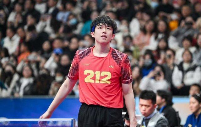 张继科说王楚钦孙颖莎不容易 本来就不容易，两小只对得起国家，对得起国乒，唯独把自