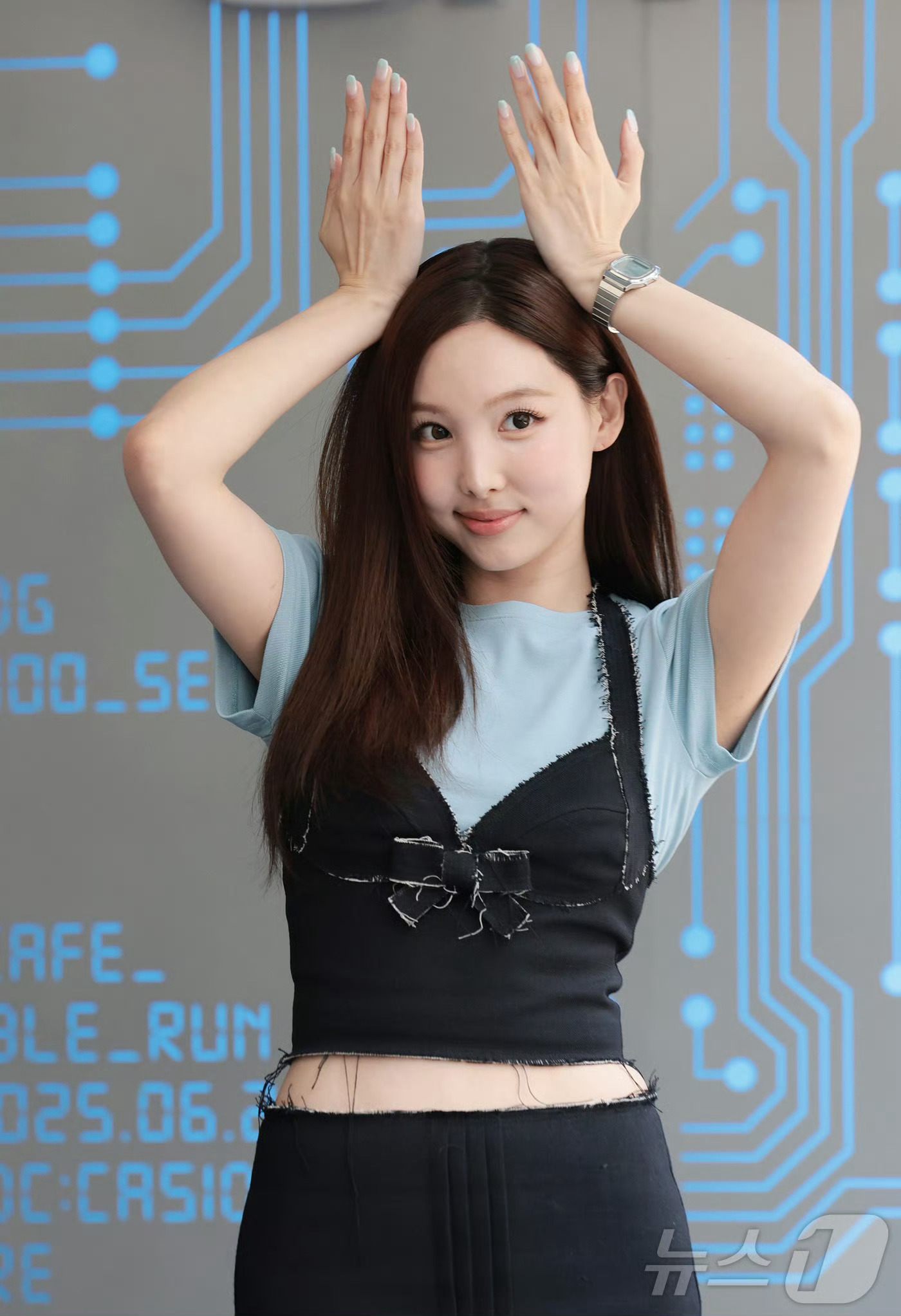 林娜琏[超话]林娜琏 我林展示产品的小技巧： ​​​