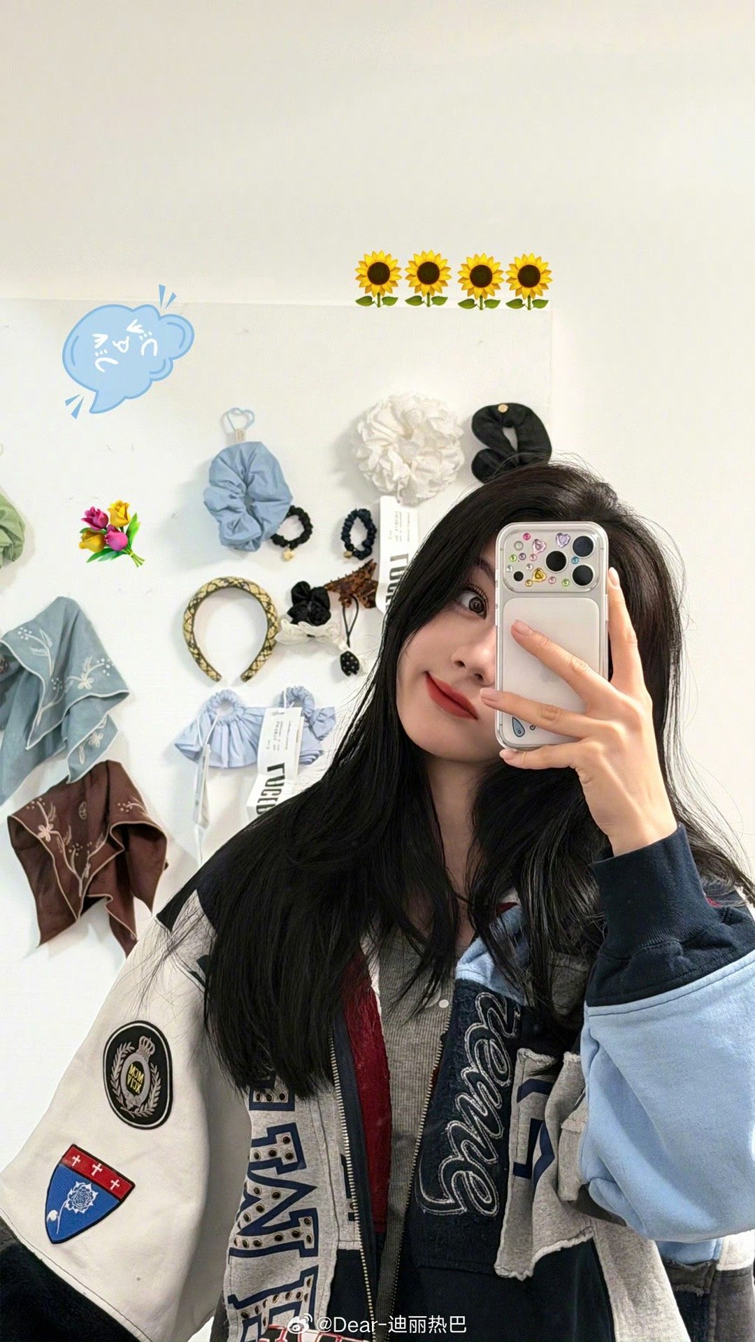 曝迪丽热巴或已落地马来西亚 时尚博主回复评论说据他所知热巴已经落地马来西亚，如果