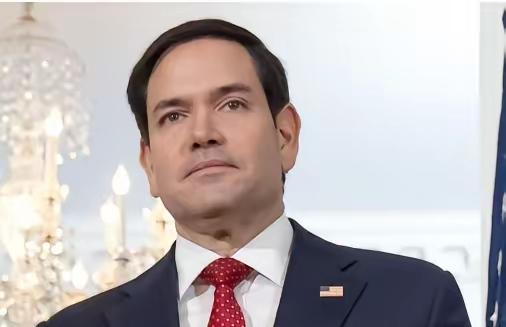 来自12月23日美国华尔街日报的消息说，中国现在发展迅速，已经能在一些关键领域挑