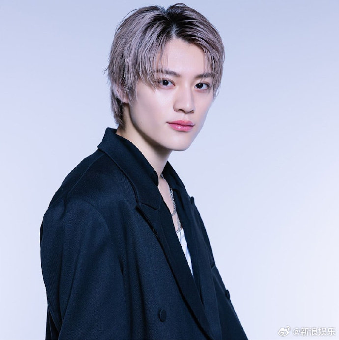 上村谦信仍想回到娱乐圈涉性骚扰男星仍有工作邀约 据日媒报道，曾因涉嫌对女性实施猥