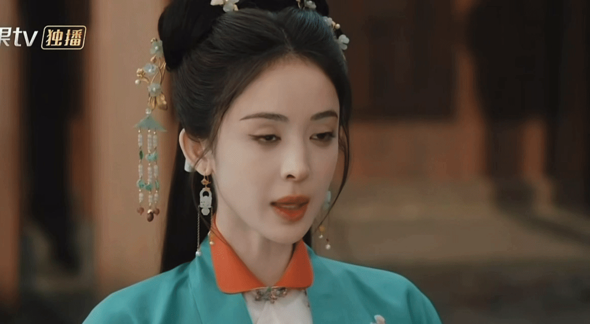 玉茗茶骨单更一集像看了三集 编剧简直就是观众肚子里的蛔虫，太懂咱想看啥啦！身份反