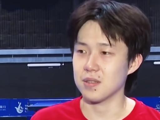 太燃了，王楚钦在伦敦世乒赛的这段采访，真的是又拽又清醒，

记者问：
外界都在说
