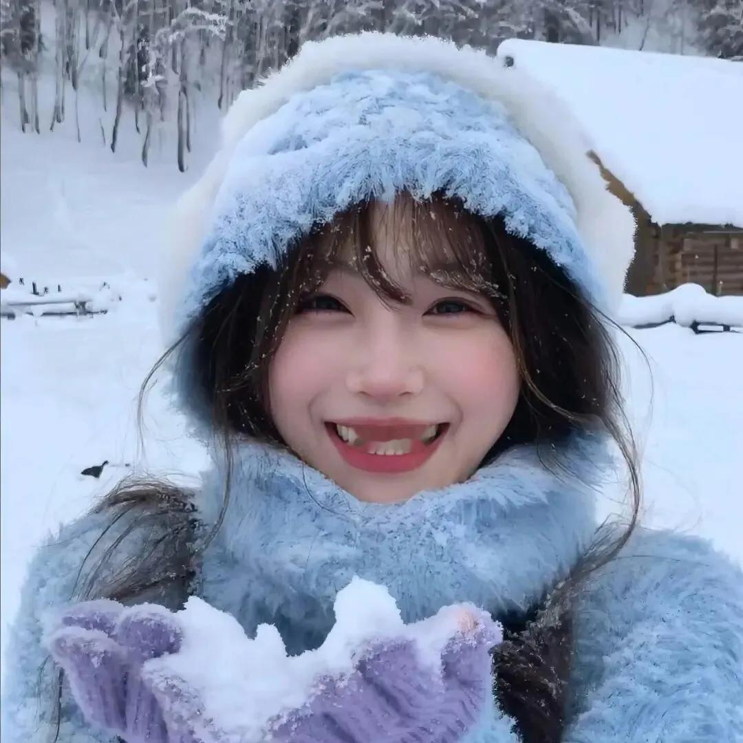 𝙒𝙚𝘾𝙝𝙖𝙩女头｜高级氛围感头像｜女生头像｜凉快一夏 