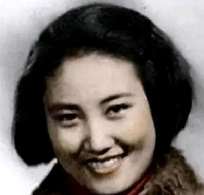 1975年4月4日，一名女犯被执行枪决，临行前，她被用手术刀割断了喉管，为的是，