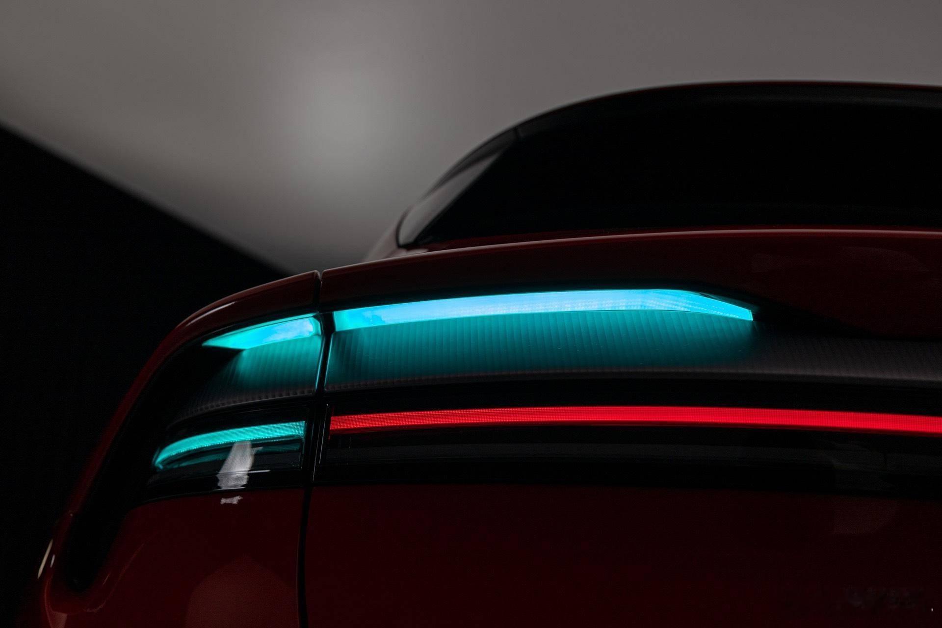 启境GT7正式亮相启境是华为乾崑和广汽集团联合打造的品牌，GT7是该品牌首款车型