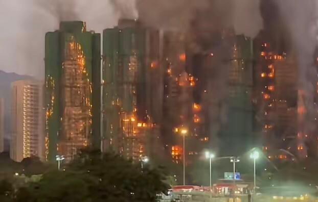 香港大埔住宅楼火灾的惨痛教训，为全国小区消防安全敲响警钟。作为人口密集场所，小区