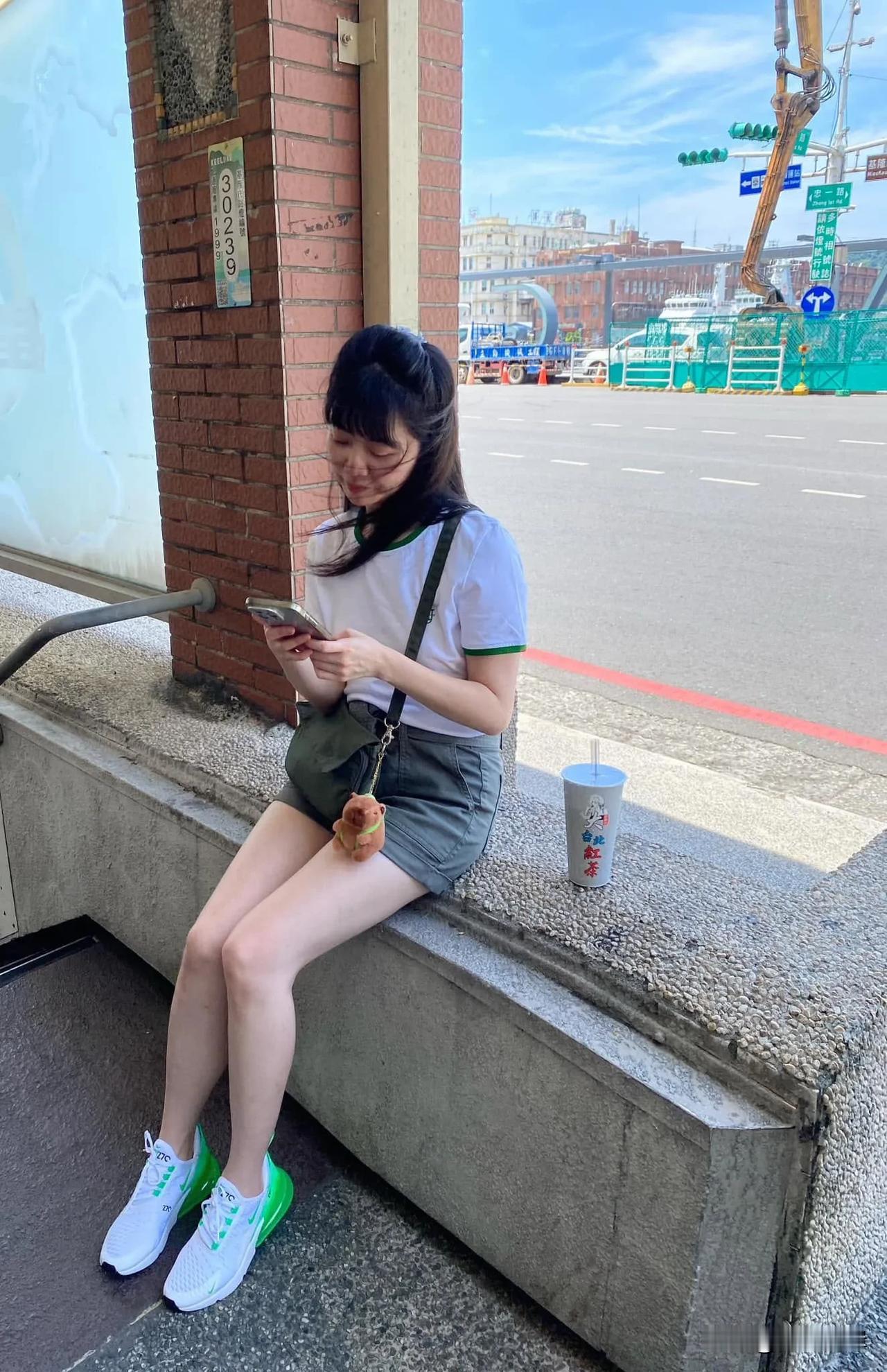 高嘉瑜在等一个人。
是赖清德的召唤，还是其他？