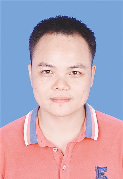 弃都市归大山！85后大学生鸡倌蓝立贵，以诚信带乡亲斩断穷根
 
蓝立贵，男，壮族