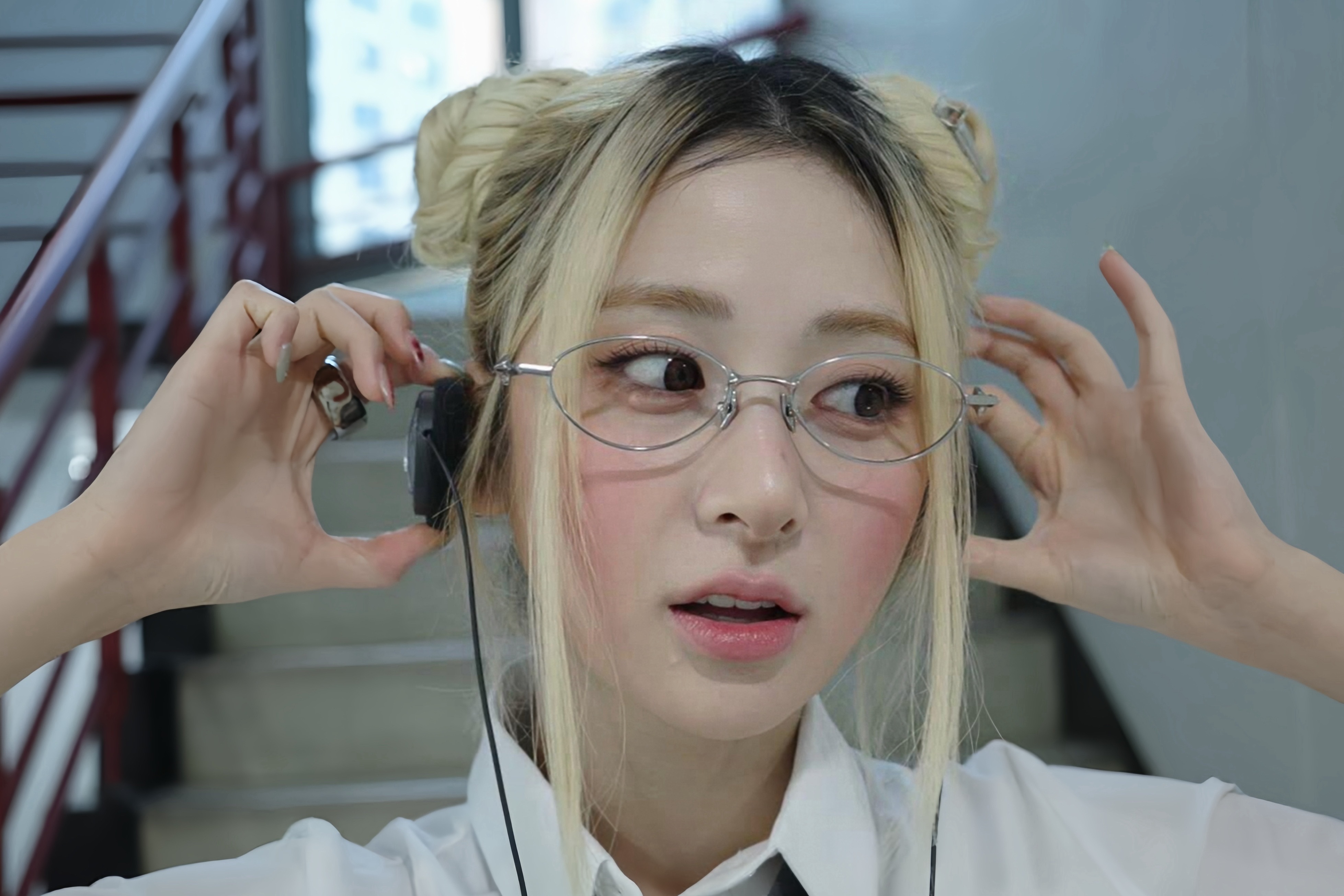 许允真 ins更新🎧📸🖤🎶