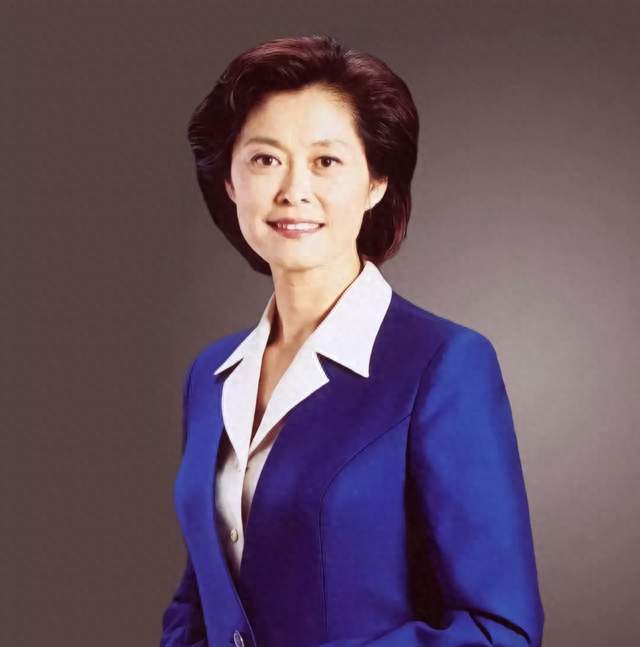 三获金话筒的敬一丹：替百姓说真话一辈子，她凭什么让人信服？