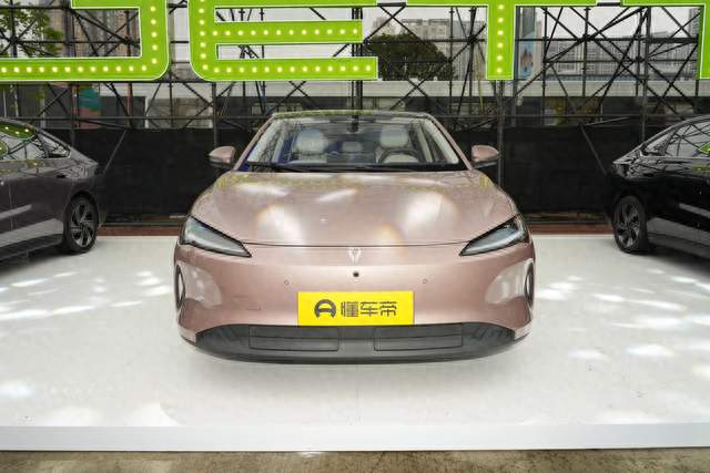 8.98 万买中型车，空间续航配置全拉满，捷达M6 年轻家庭的首购车