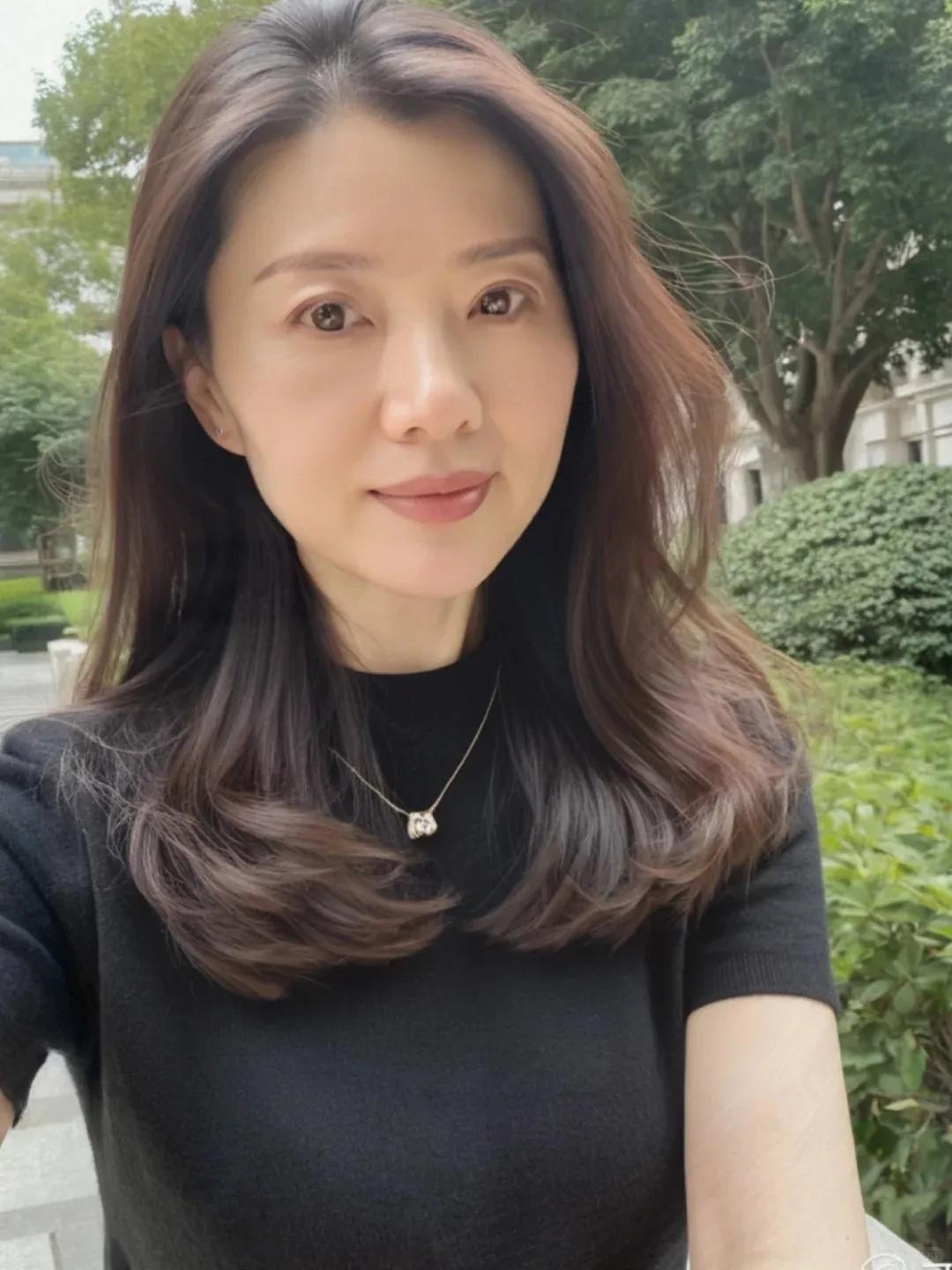 我老公对我，
真的是生理性喜欢。
我和我老公今年45岁，结婚都20多年了。

昨