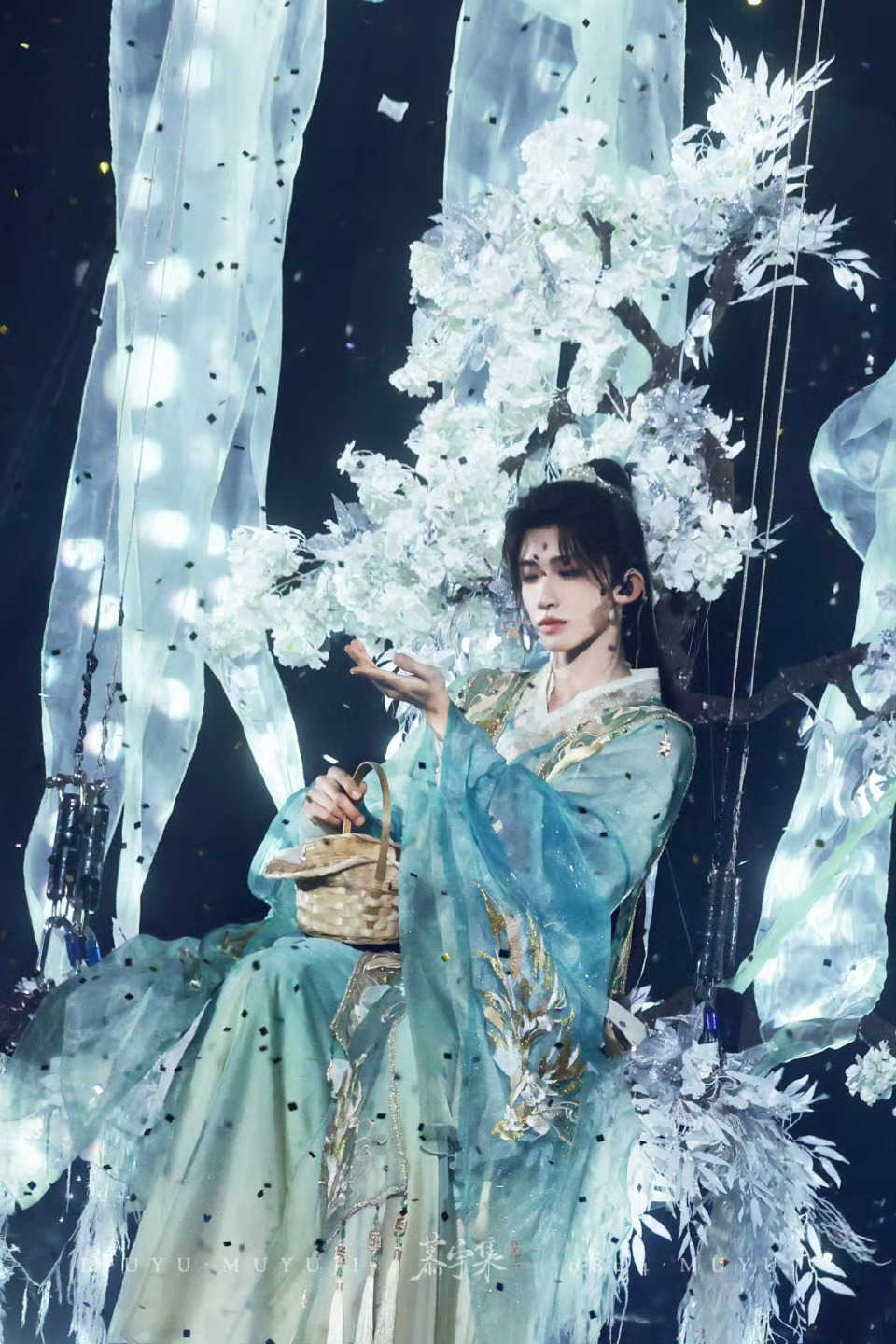 刘宇 长这么漂亮啥意思🥺 