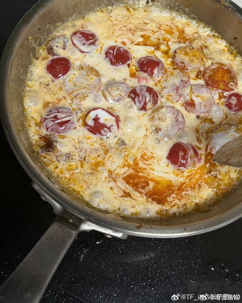 张子墨做饭plog 饭香香大人 