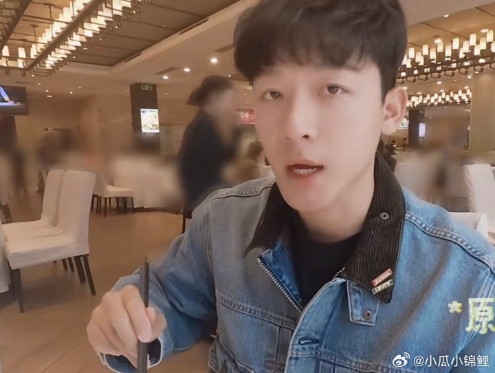好乖的晚意之前说连续2部现代兑现了最早说8月开机的是谁呢原来是阿拉合作愉快