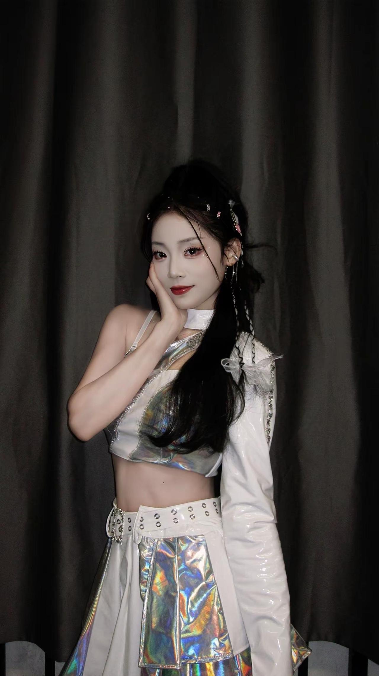 每个年龄的我都是恰到好处的我。舞蹈