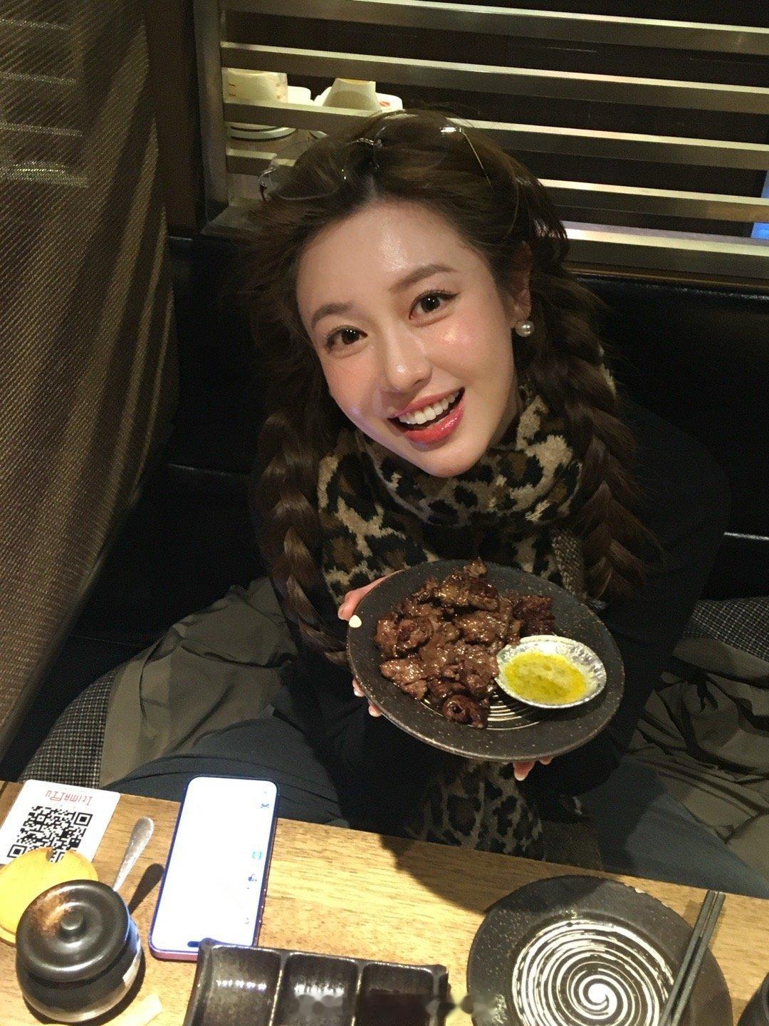 萌之萌之 🍠发了视频 