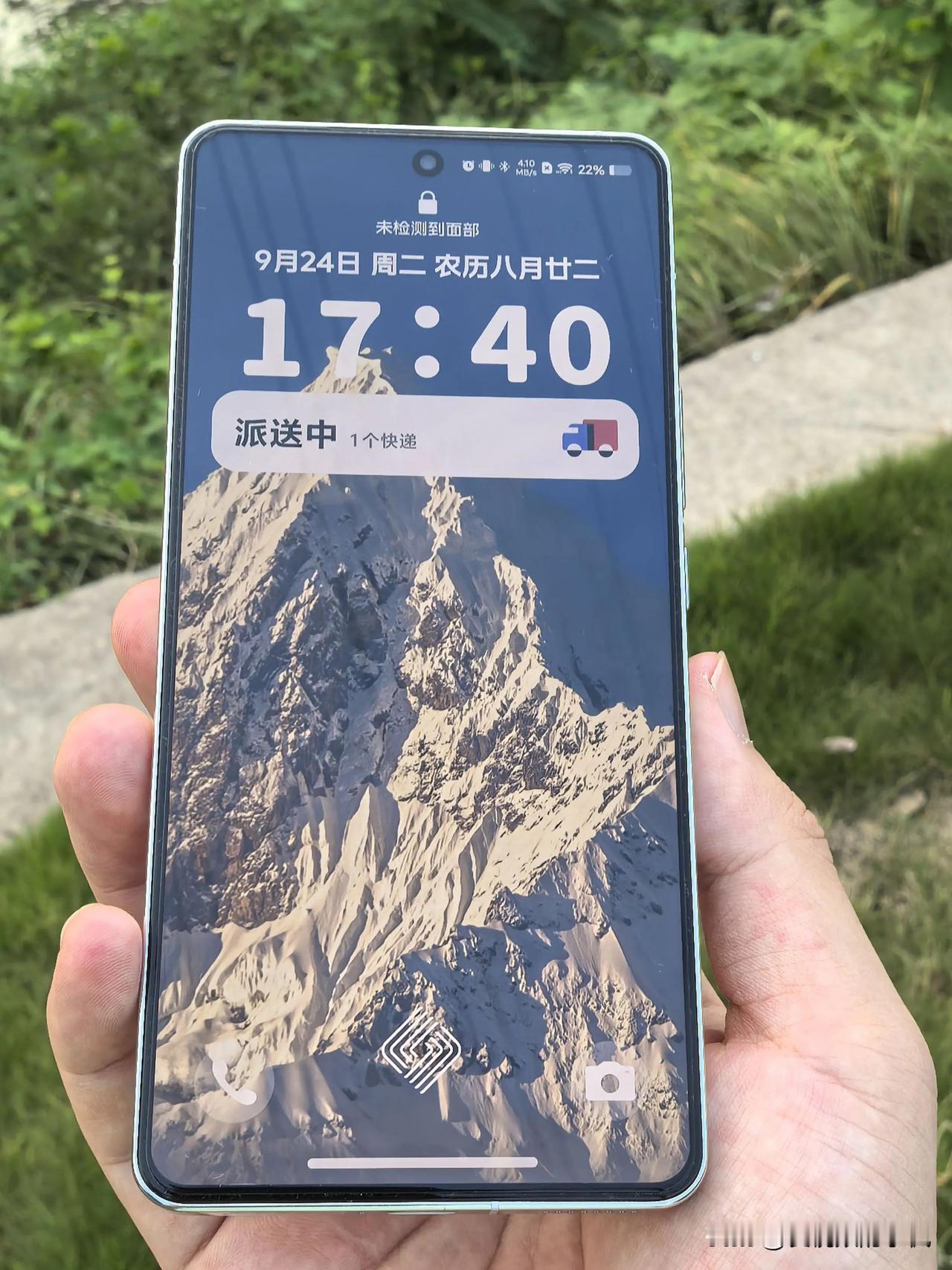iQOO12从发布到现在马上也近一年了，我手上这部也使用了大半年多了，各方面确实