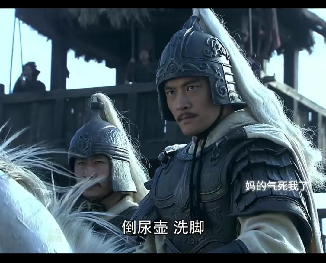 三国时期。曹仁攻打周瑜，周瑜受了伤箭伤，不得不在军营养伤，但是生命无忧。但是他让