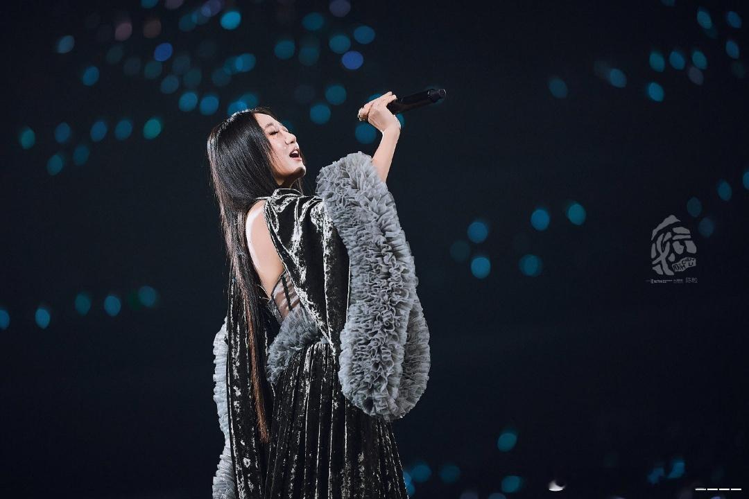 陈粒演唱会杭州加场 演唱会加场，音乐现场再升级！9月21日杭州奥体中心，没抢到票