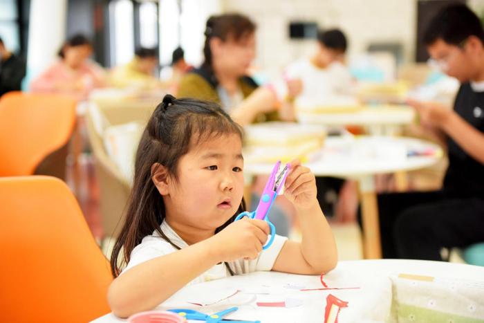 书封还可以这样玩？济图创新打造“阅读玩家俱乐部”！近日，济南市图书馆“阅读玩家俱