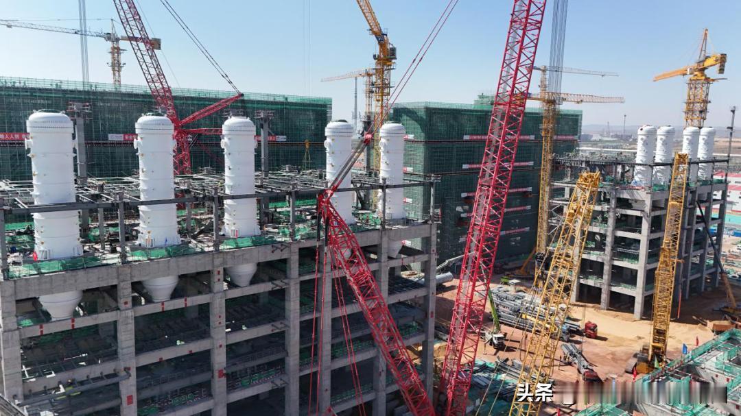 【一院航天工程陕煤榆化二期项目气化装置大件吊装圆满收官，全力打造煤化工标杆工程】