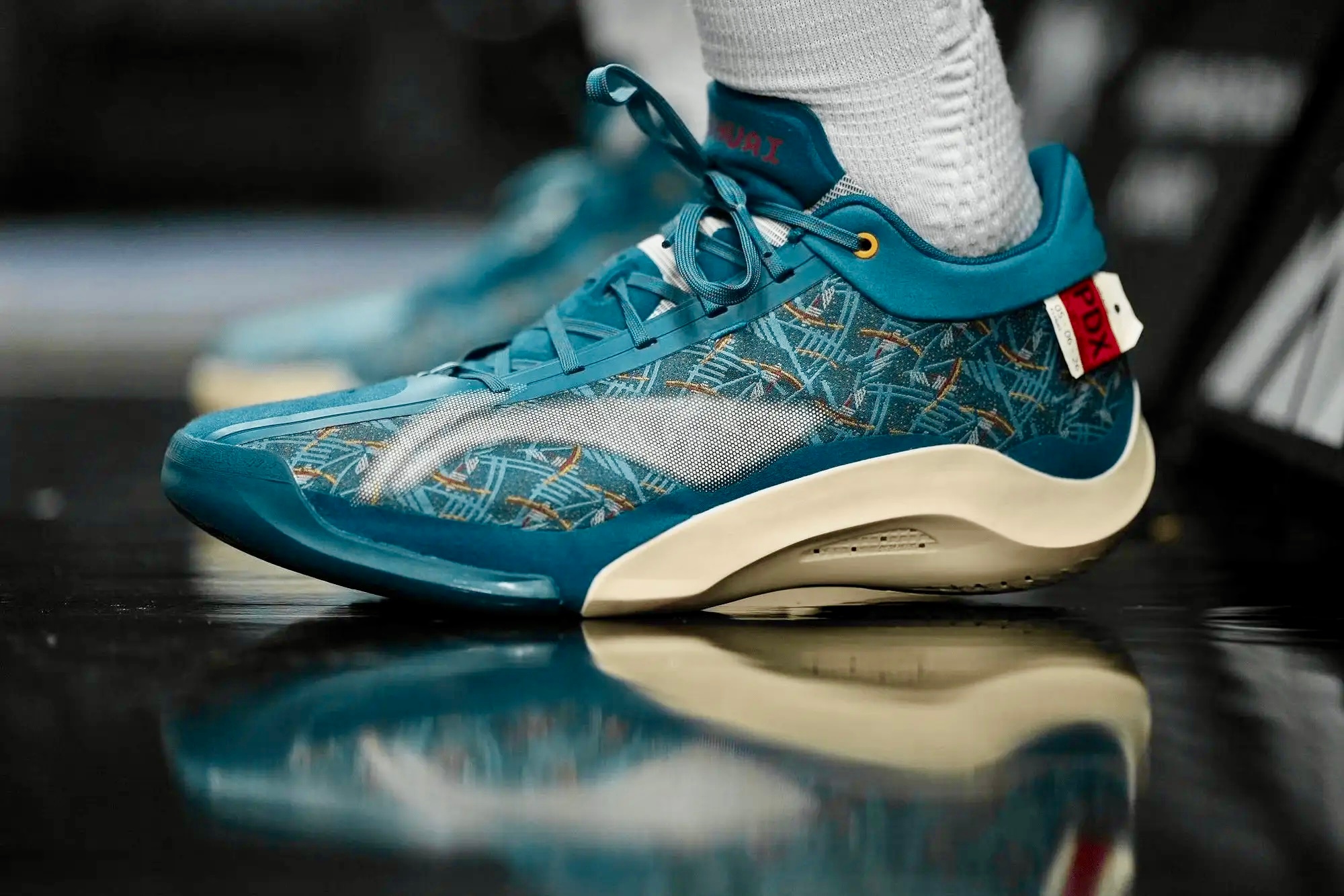 今日NBA球员球鞋上脚精选：杨瀚森 李宁 驭帅 20约基奇 361° Joker