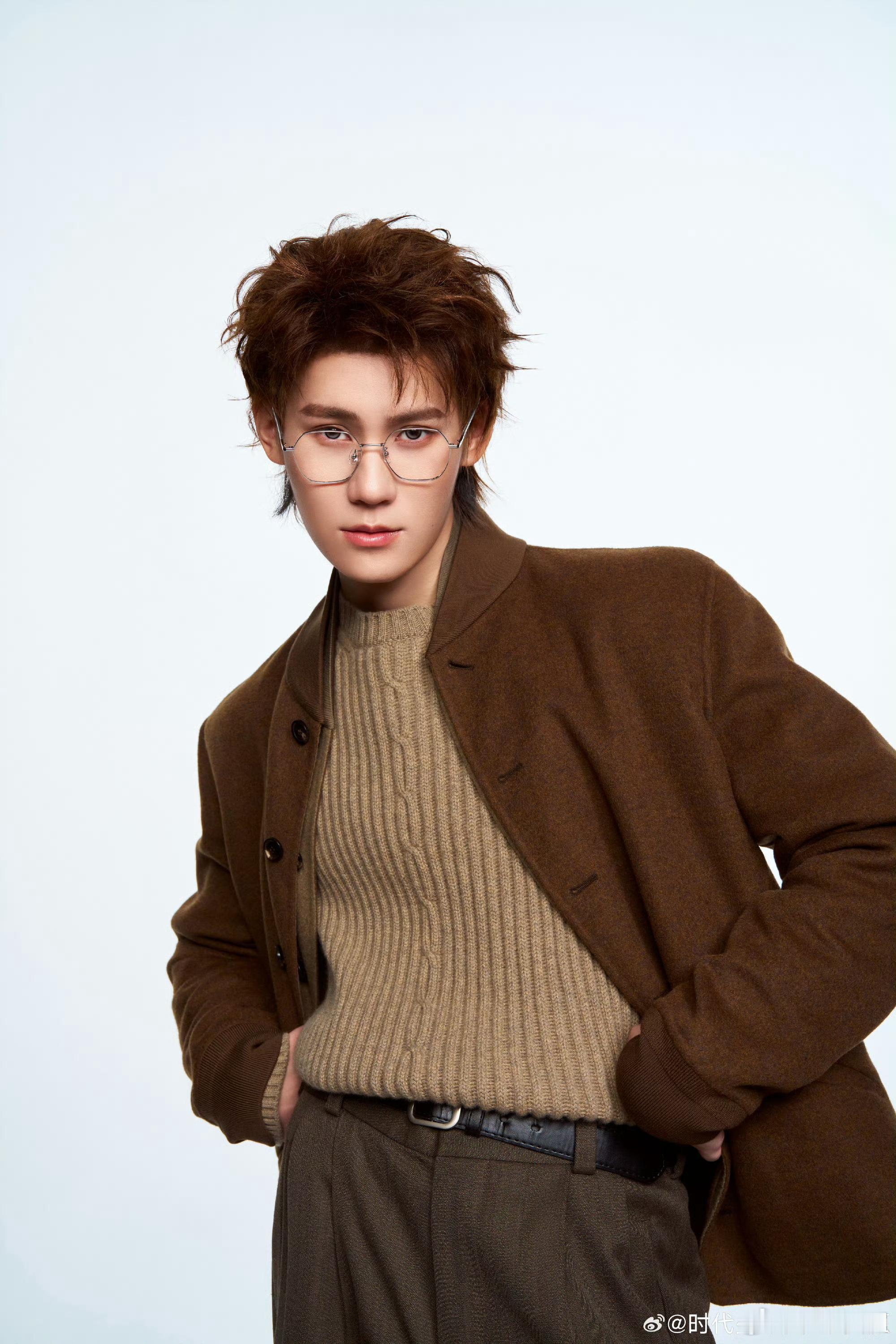 张真源轻熟男look这个张真源可塑性太强了，不一样的风格，别样的魅力太迷人了20