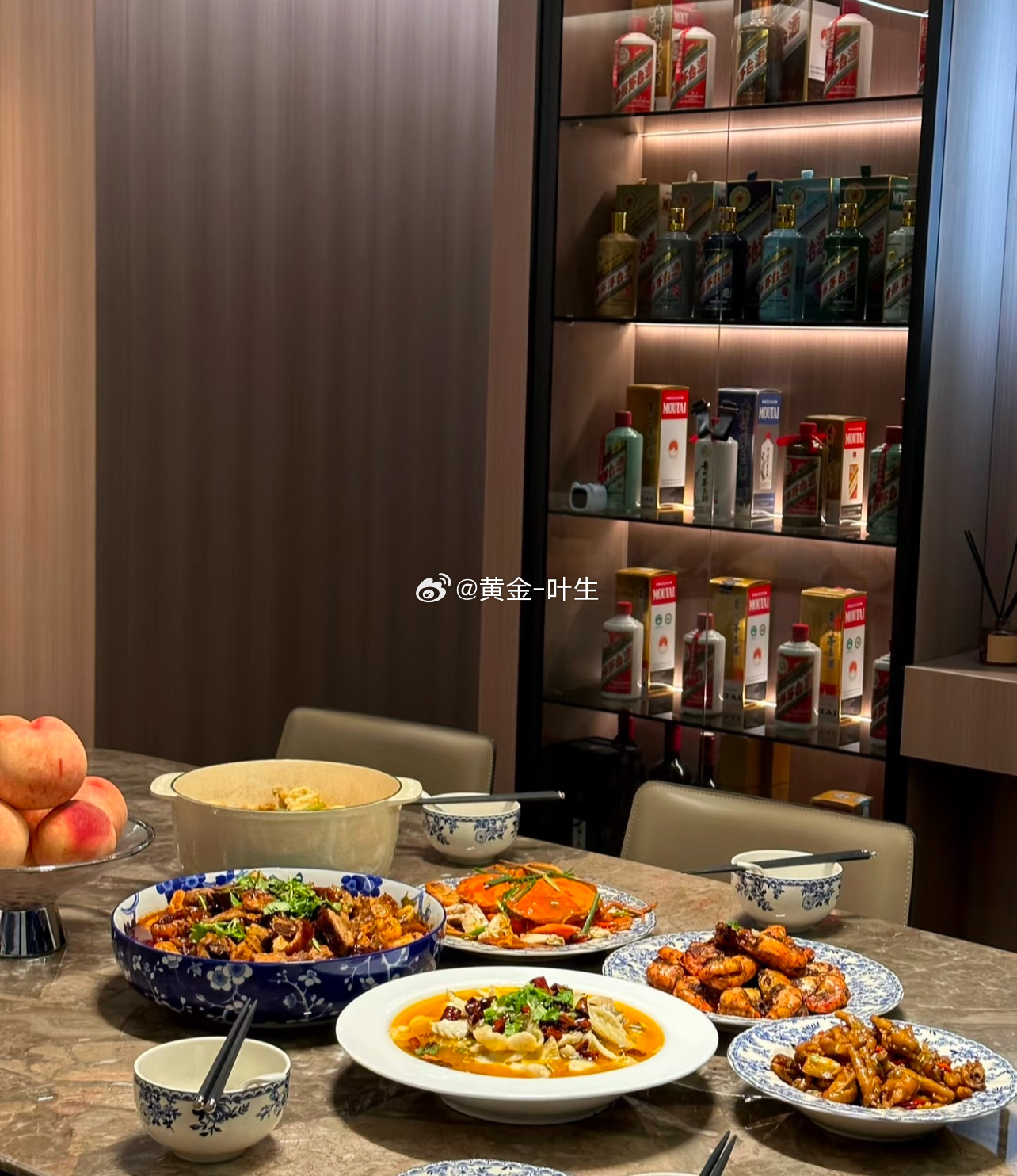 家宴才是接待朋友的最高规格，非常感谢官先生和郭先生的到访，下午我们在公司聊了很多