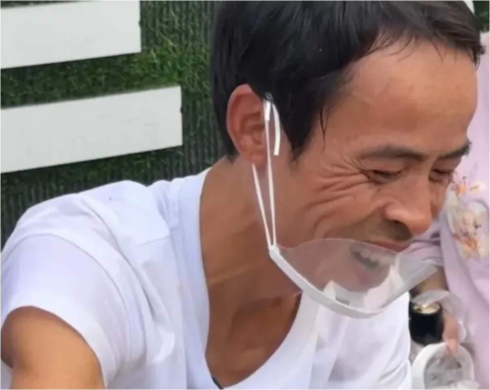 任何网红都不能长久红下去，鸡排哥同样如此。等热度过去，他就会和山东拉面哥以及南京