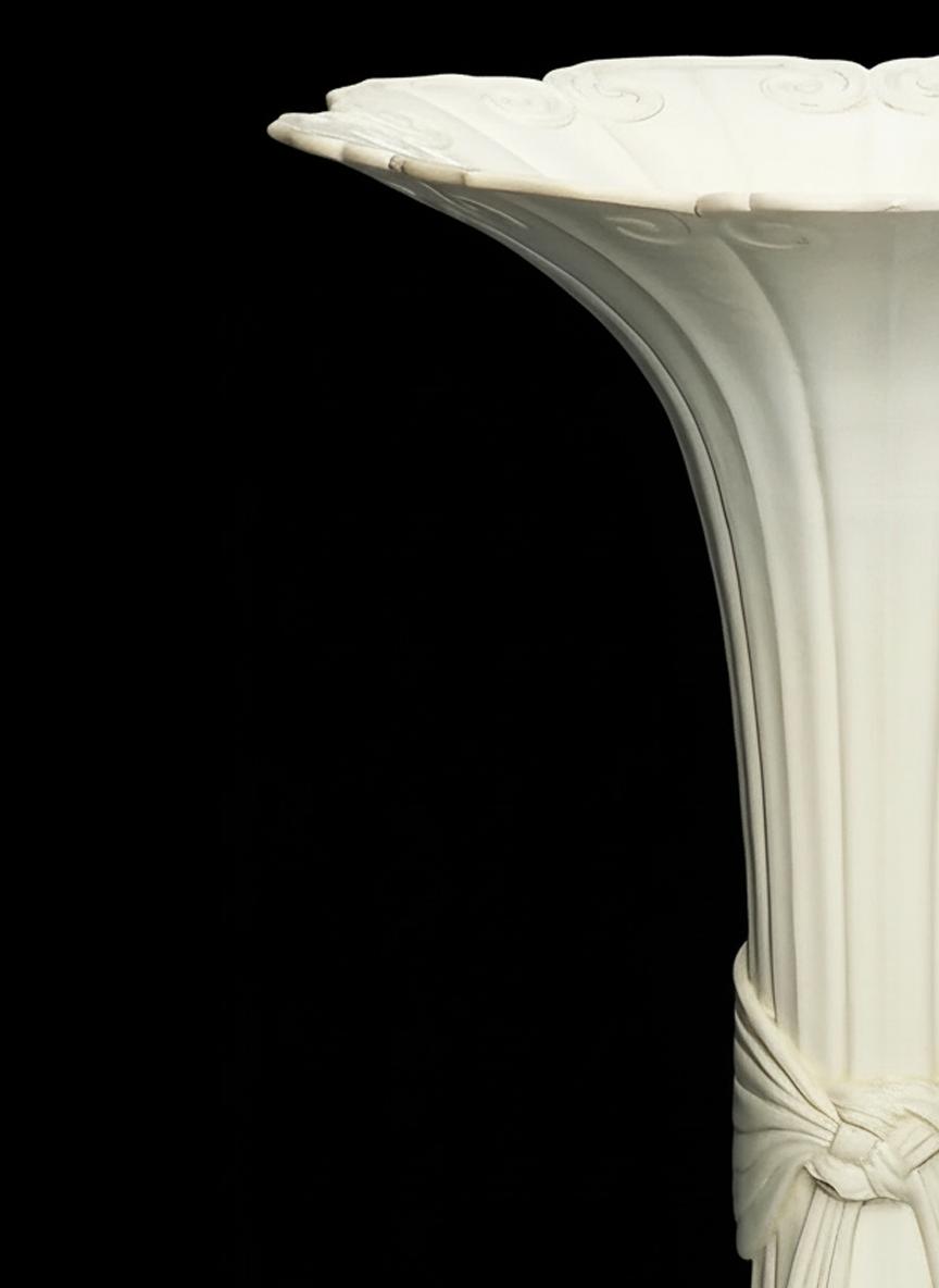 绝对零度 | 乾隆瓷的材料幻术。🌊欲知空本无空，莫认色原本色 ——明...