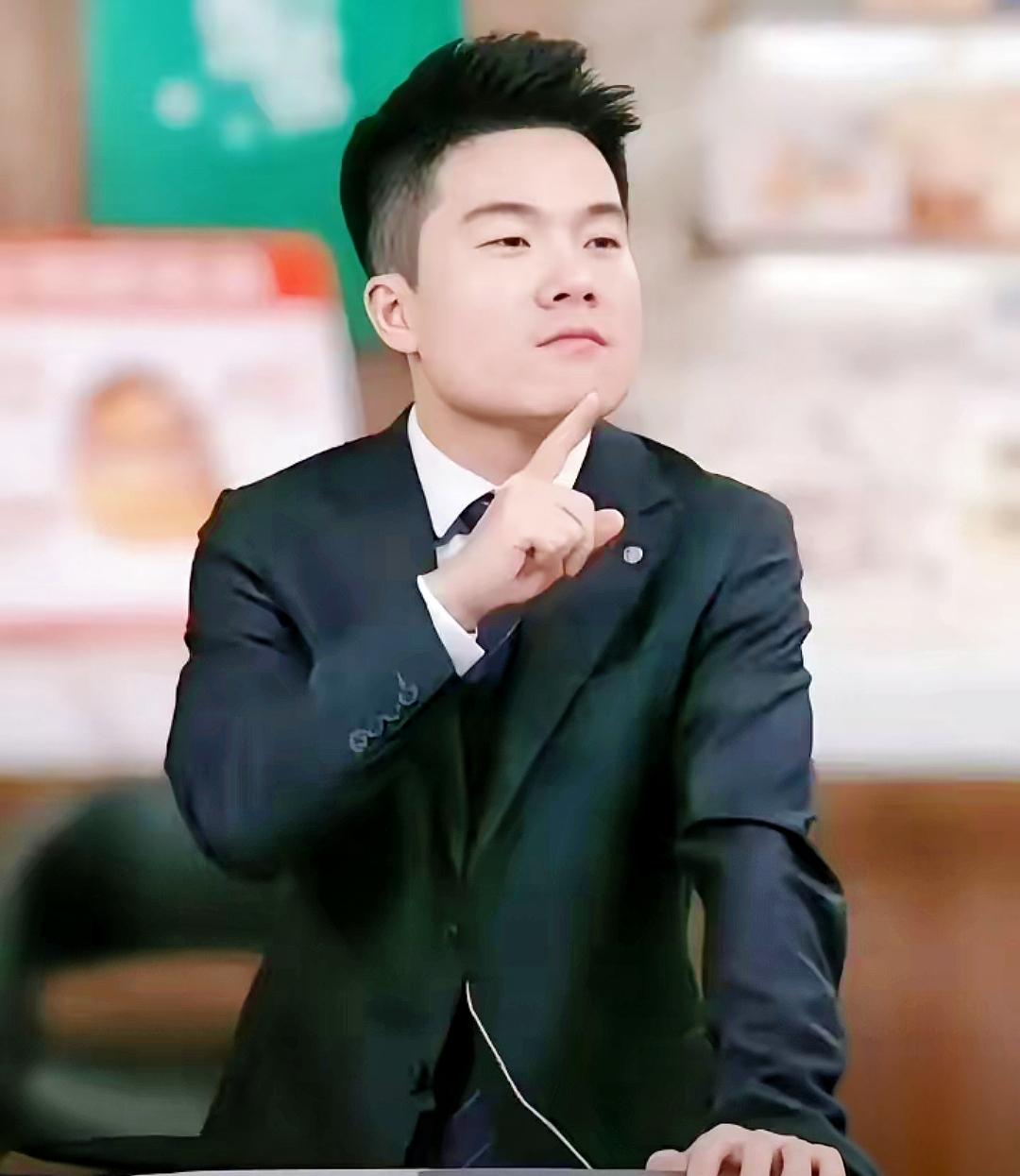 你说你，惹谁不好，
干嘛要去惹董宇辉呀

董宇辉真的是一个很有修养的人，昨天直播