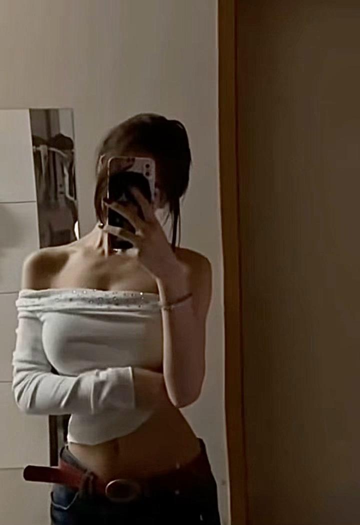 不再穿小孩子衣服了 