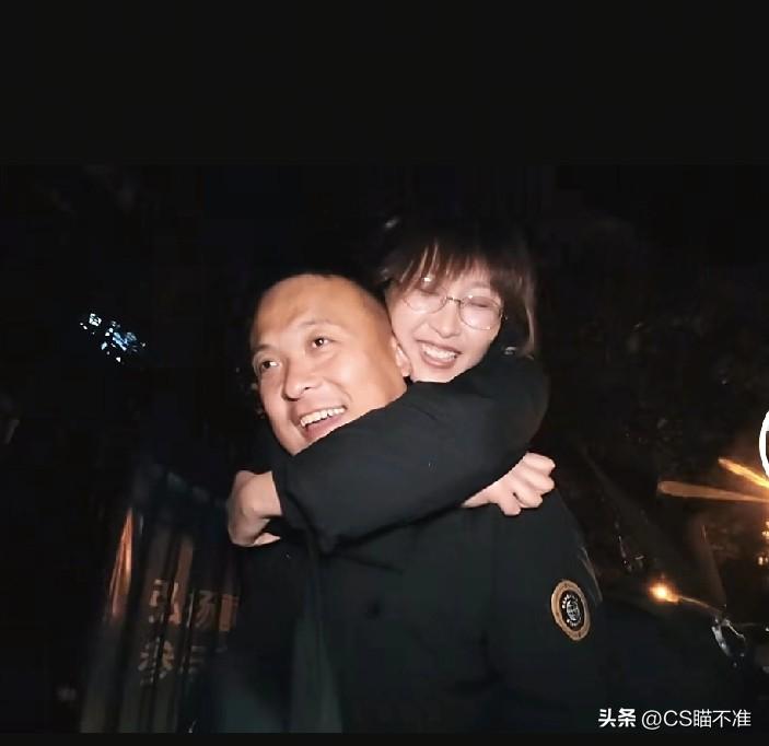 耗费一个多小时，观看了喷香哥的过年系列视频，想来应该还未看完，他拍了不少片段。从